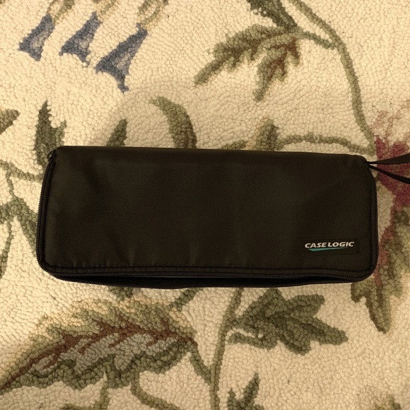 EUC VTG Case Logic 15 Capacity Audio Cassette Tape Case - Picture 2 of 7